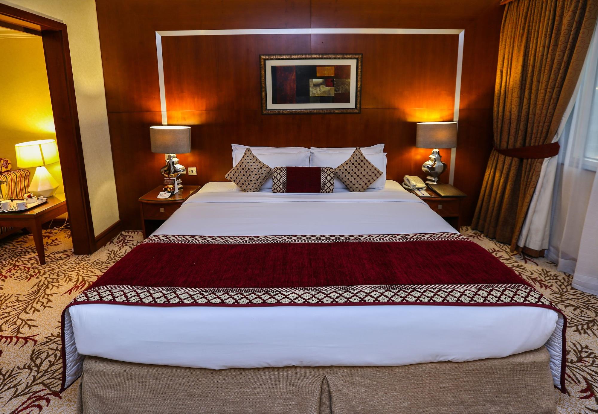 Ramee Royal Hotel Дубай Екстер'єр фото